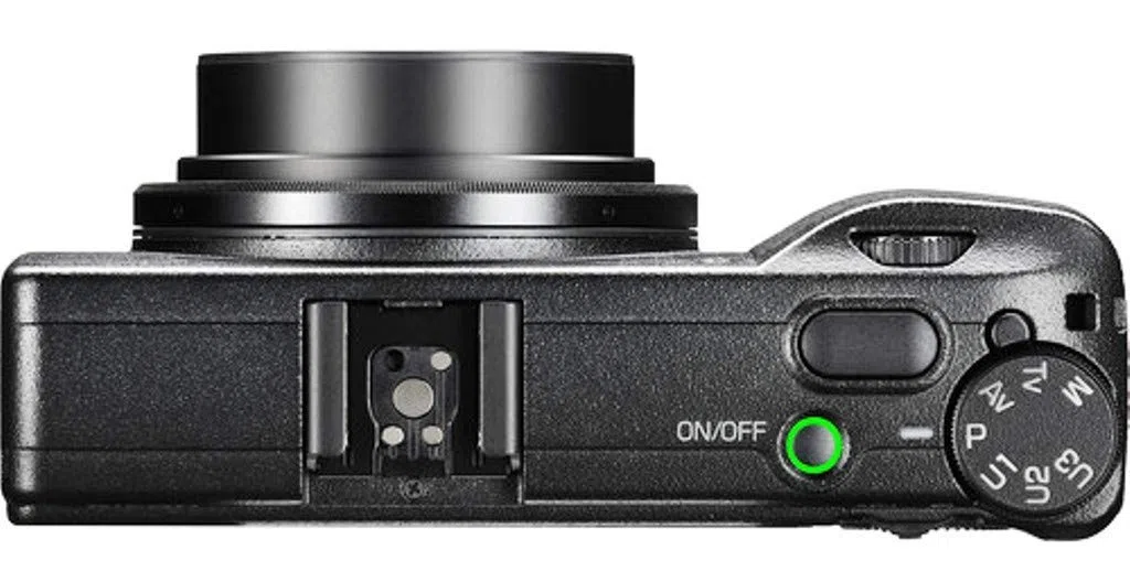 RICOH GR III Appareil Photo Compact Premium 24 Mpx APSC capteur 28 mm F2.8 Haute qualité Objectif GR Compact numérique